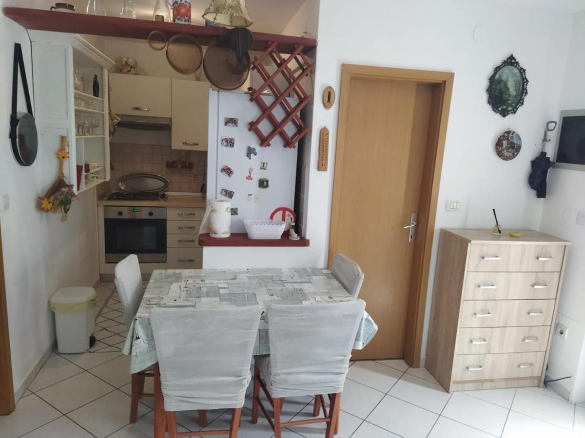 Apartment Josipa 1 Premantura Bagian luar foto